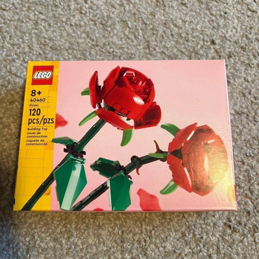 Lego Botanical # 40460 Red Rose Flower Gift for Valentine’s Day Brand New Sealed - Picture 2 of 3